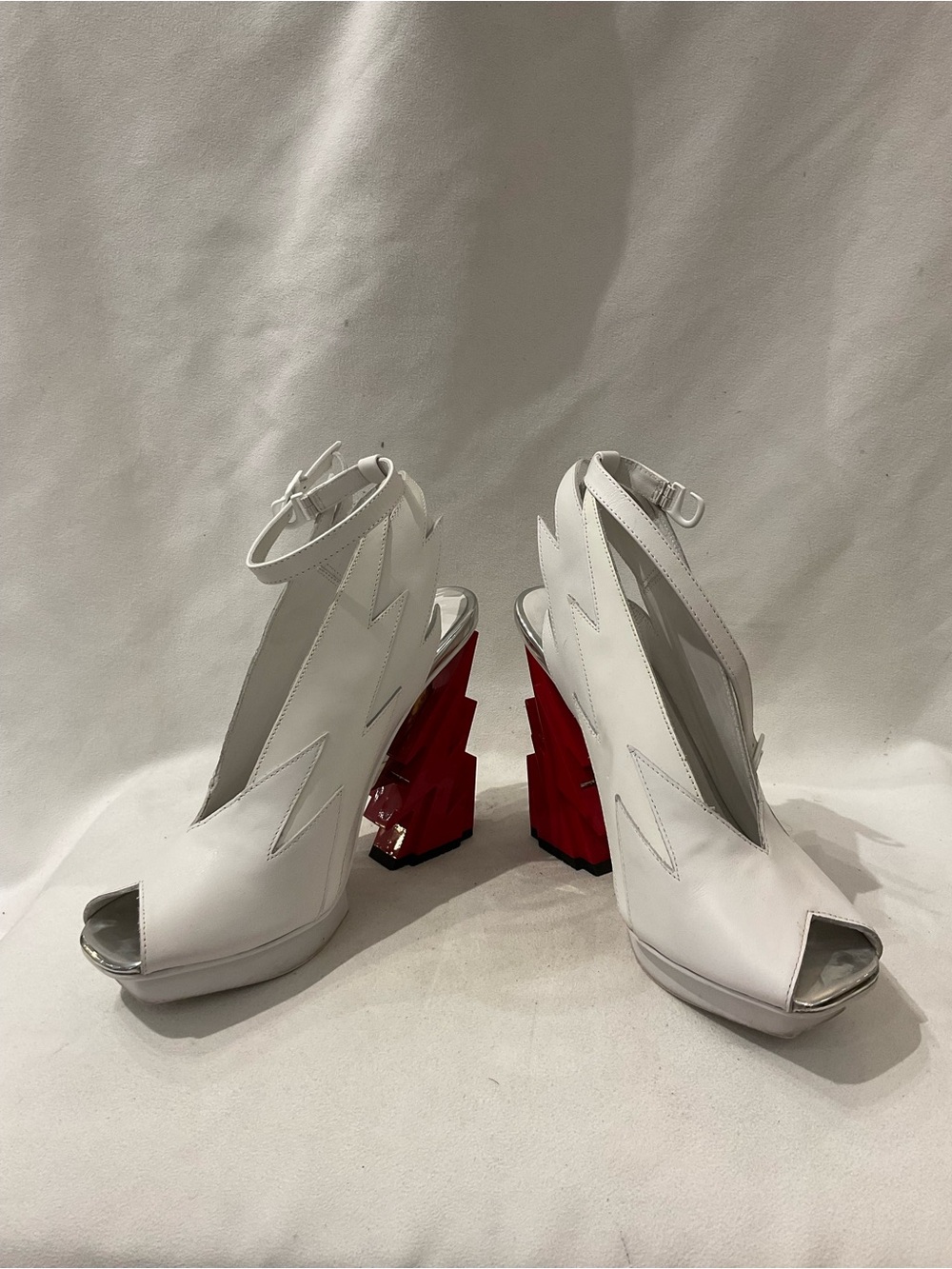 United Nude Heels - Picture 3 of 5